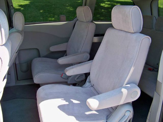 Nissan Quest 2004 photo 32