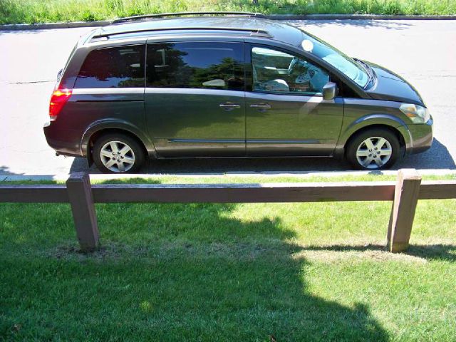 Nissan Quest 2004 photo 4