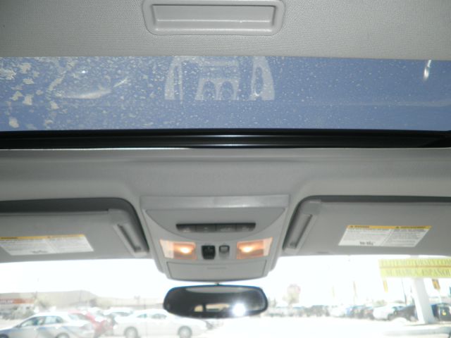 Nissan Quest 2004 photo 1