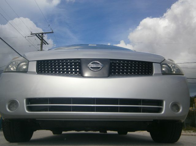Nissan Quest 2004 photo 2