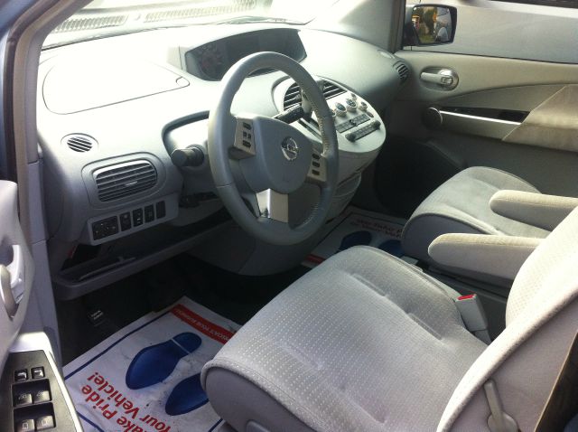 Nissan Quest 2004 photo 4