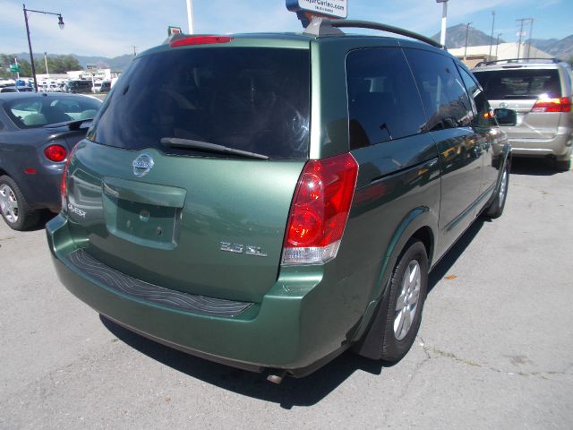 Nissan Quest 2004 photo 1