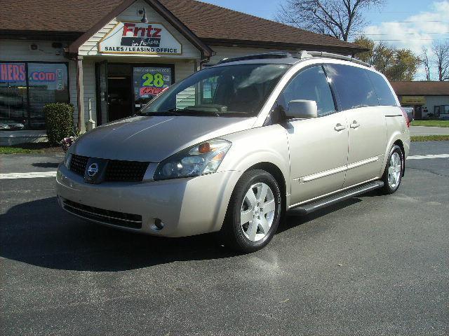 Nissan Quest SE MiniVan