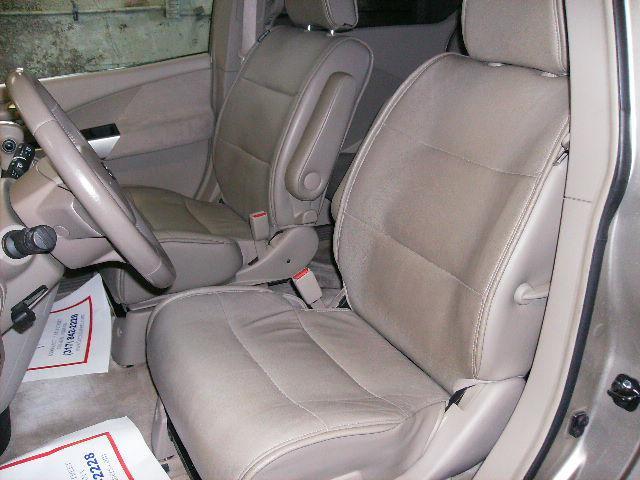Nissan Quest 2005 photo 2