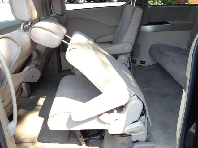Nissan Quest 2005 photo 18