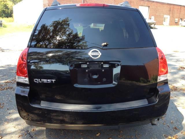 Nissan Quest 2005 photo 26