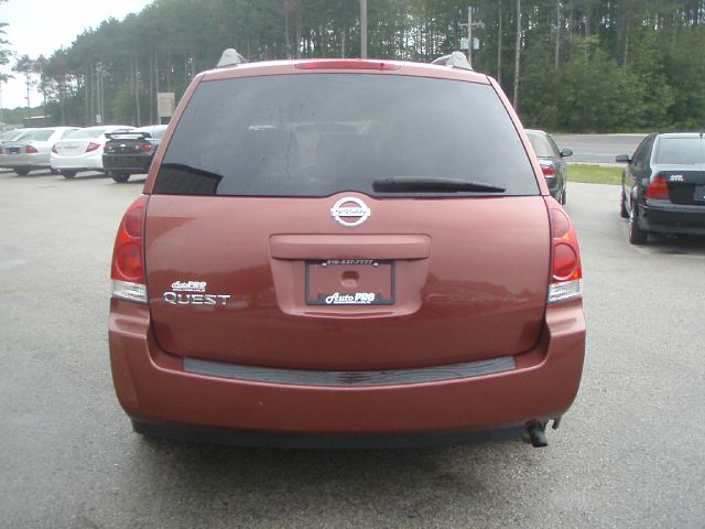 Nissan Quest 2005 photo 9