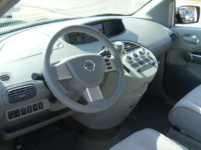 Nissan Quest 2005 photo 2