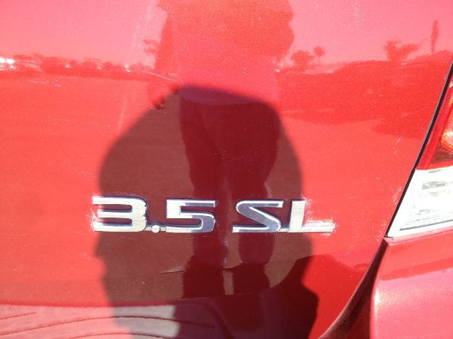 Nissan Quest ST Pickup 4D 5 1/2 Ft MiniVan