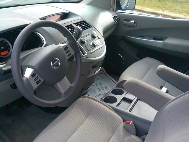 Nissan Quest 2007 photo 2