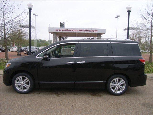 Nissan Quest 2011 photo 1