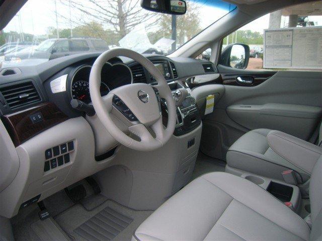 Nissan Quest 2011 photo 3