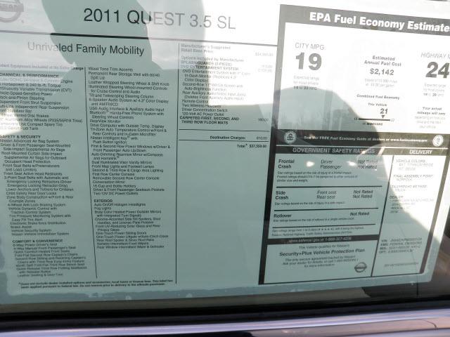 Nissan Quest 2011 photo 4