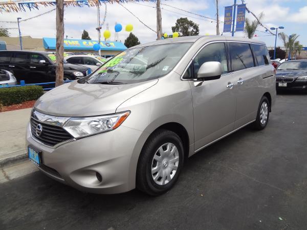 Nissan Quest 2012 photo 2