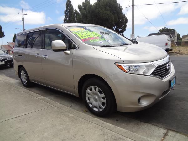 Nissan Quest 2012 photo 4