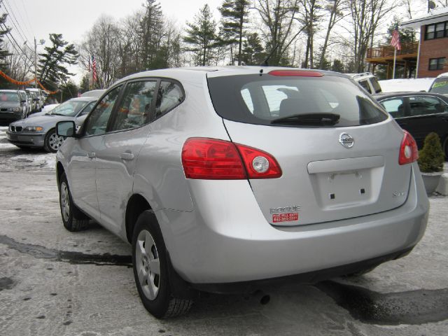 Nissan Rogue Lariat Crew Cab 4WD DRW SUV