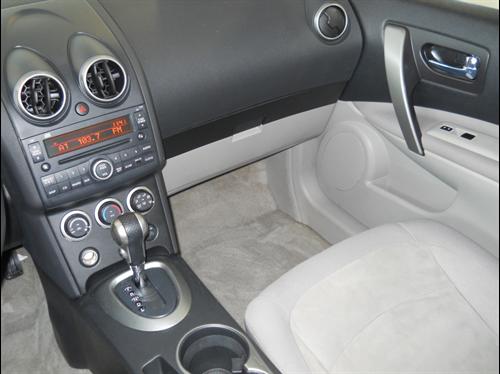 Nissan Rogue 2008 photo 1