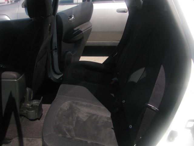 Nissan Rogue 2008 photo 4