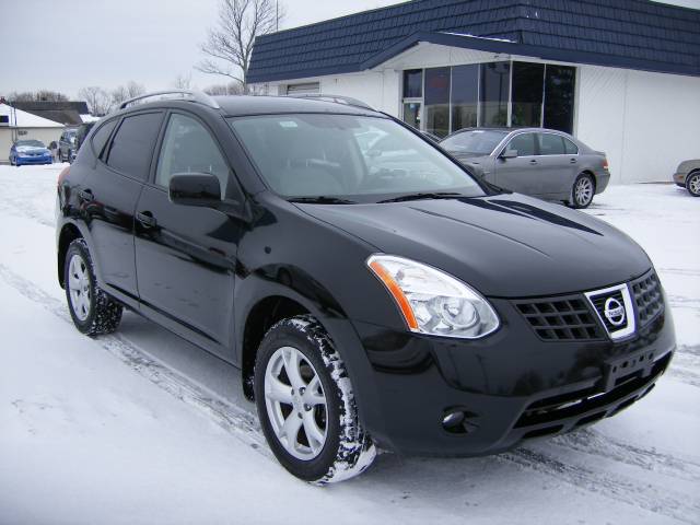 Nissan Rogue LS S Sport Utility