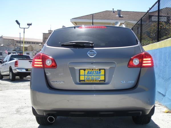 Nissan Rogue 4dr 1500 4WD LTZ SUV