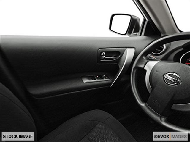 Nissan Rogue Unknown SUV