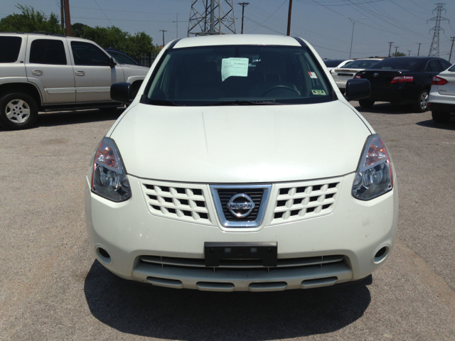 Nissan Rogue Touring / AWD SUV