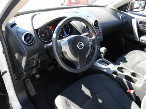 Nissan Rogue 2010 photo 3