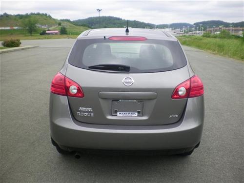 Nissan Rogue 2010 photo 2