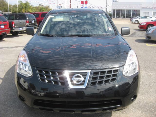 Nissan Rogue XR Sport Utility