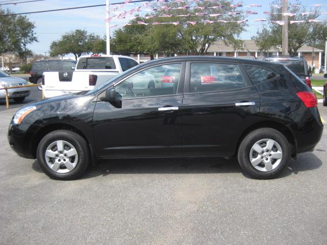 Nissan Rogue 2010 photo 1
