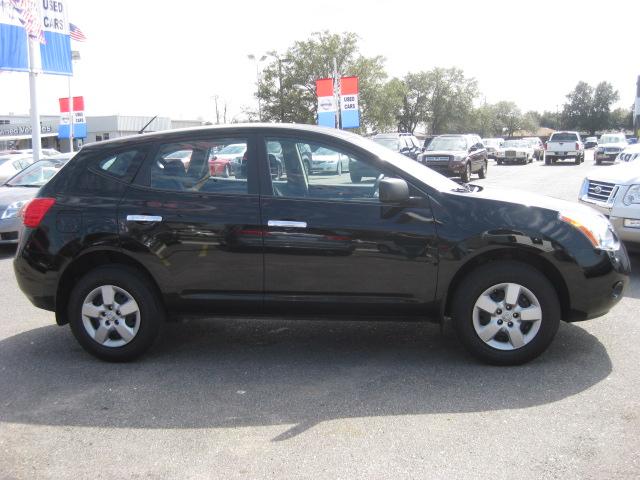 Nissan Rogue 2010 photo 3