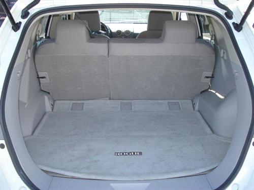 Nissan Rogue 2010 photo 2