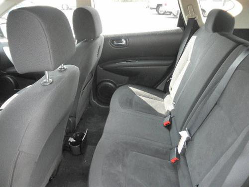 Nissan Rogue 2010 photo 4