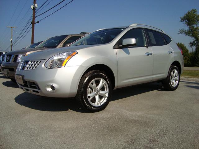 Nissan Rogue 2010 photo 1