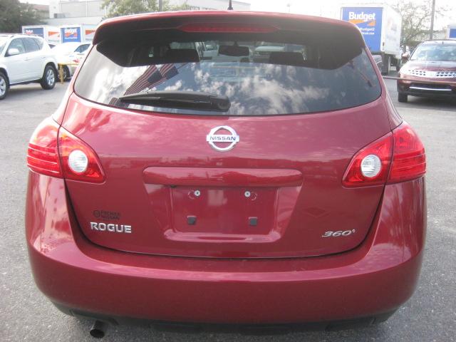 Nissan Rogue 2010 photo 4