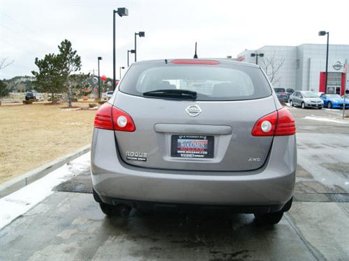 Nissan Rogue 2010 photo 5