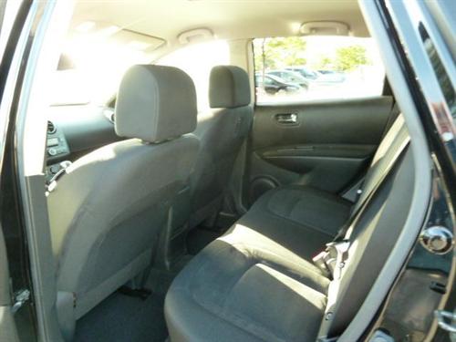 Nissan Rogue 2010 photo 1