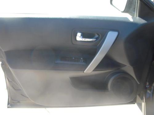 Nissan Rogue 2010 photo 1