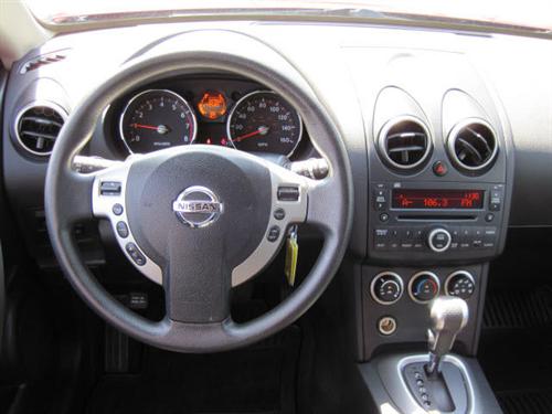 Nissan Rogue 2010 photo 4