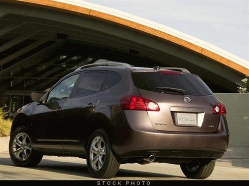 Nissan Rogue 2010 photo 3