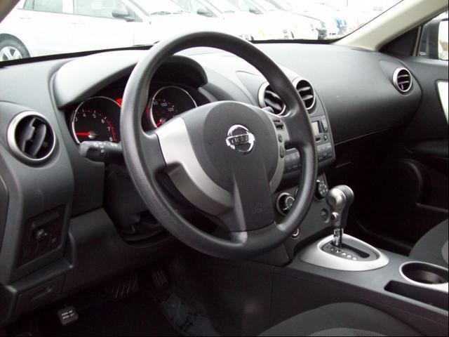 Nissan Rogue Unknown Sport Utility