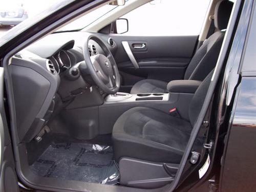 Nissan Rogue 2010 photo 2