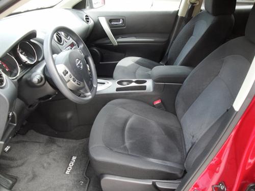 Nissan Rogue 2010 photo 1