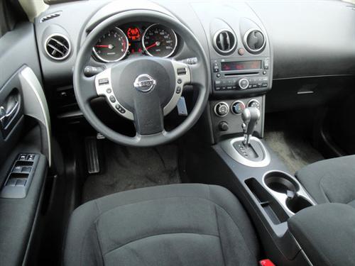 Nissan Rogue 2010 photo 4