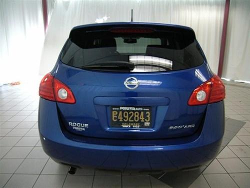 Nissan Rogue 2010 photo 1