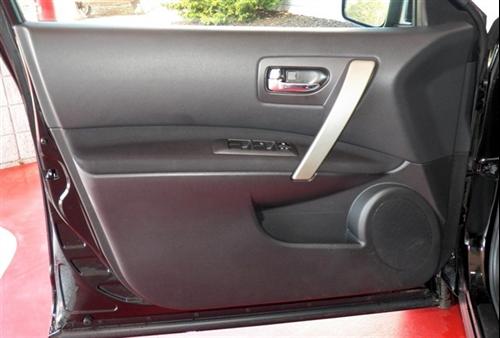 Nissan Rogue 2010 photo 1