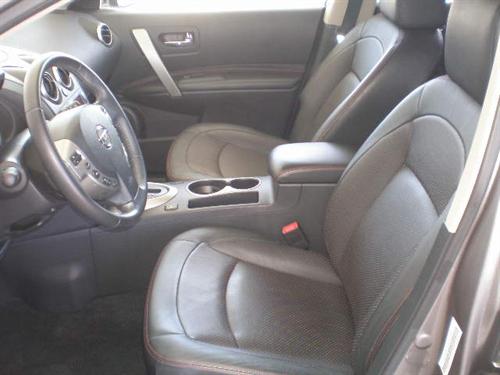 Nissan Rogue 2010 photo 2