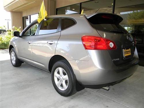Nissan Rogue 2010 photo 1