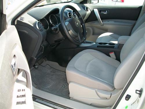 Nissan Rogue 2010 photo 4