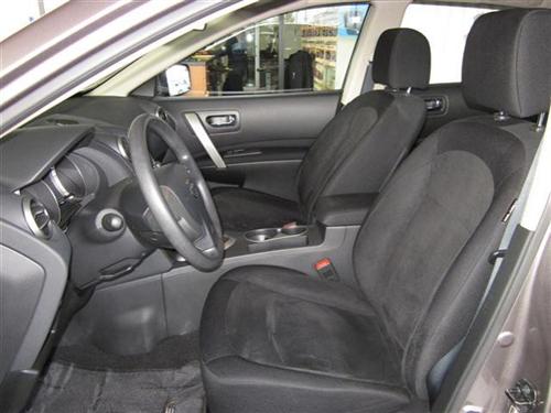 Nissan Rogue 2010 photo 2